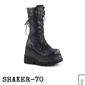 Demonia Cult Shaker 70 Size 6.